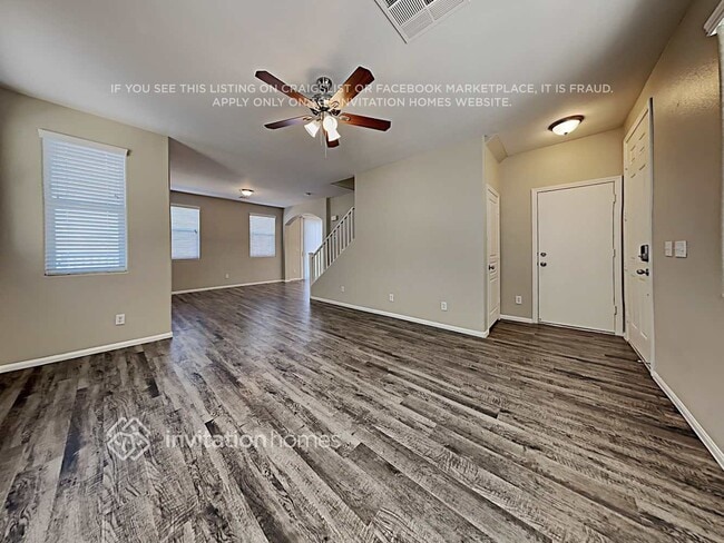 Foto del edificio - 556 Bayo Canyon Ct