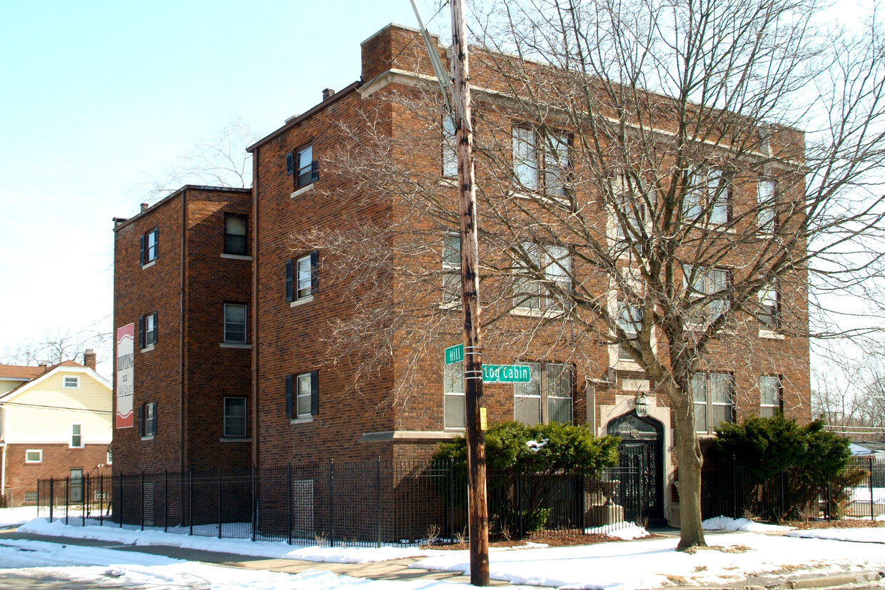 Primary Photo - Jonathan Tudor Apartments