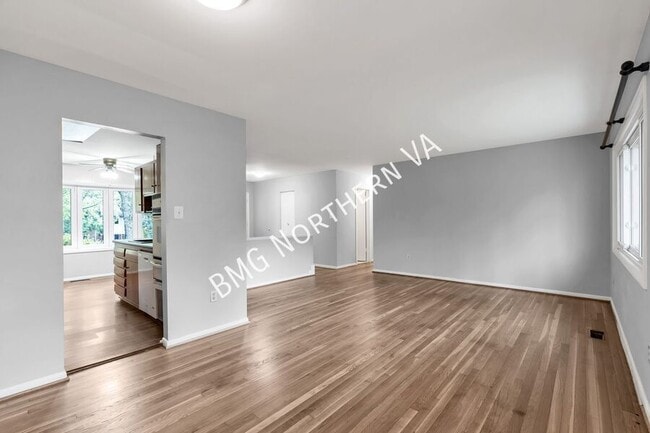 Building Photo - 8316 Carnegie Dr