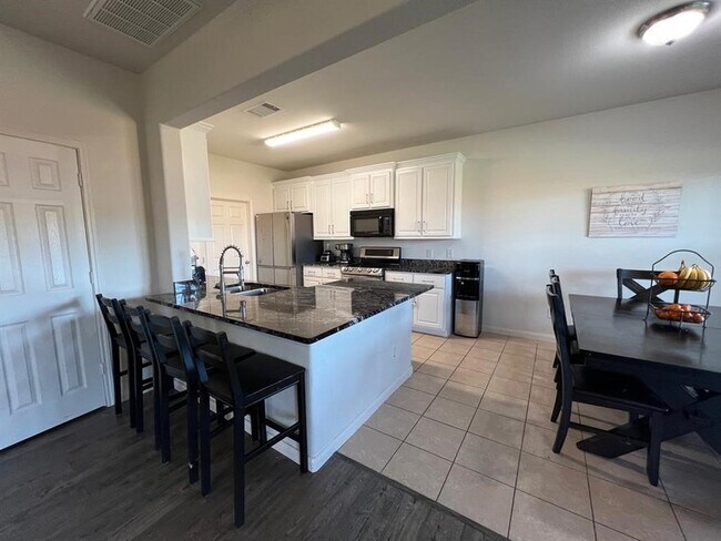 Building Photo - 1417 Cottonwood Trail