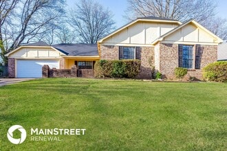 Building Photo - 6994 Oakland Chase