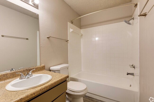 Foto del edificio - 5307 E 47th Pl