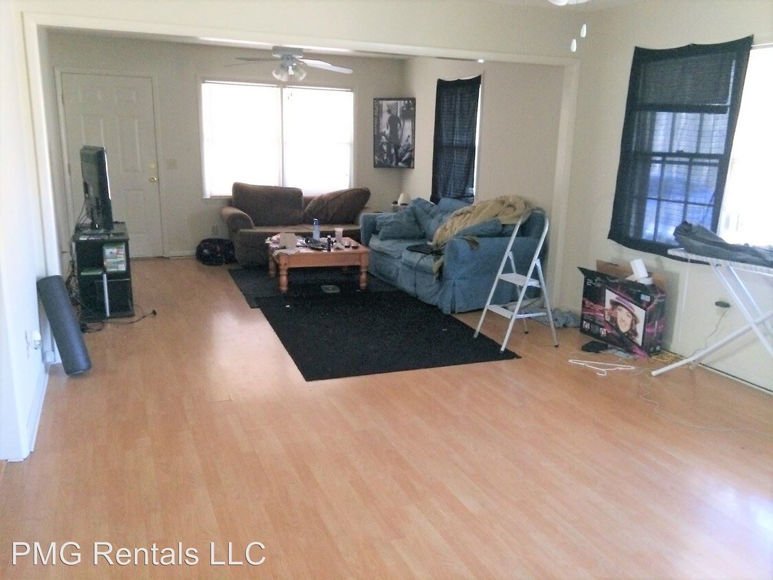 Building Photo - 3 br, 2 bath House - 26 Henry Street