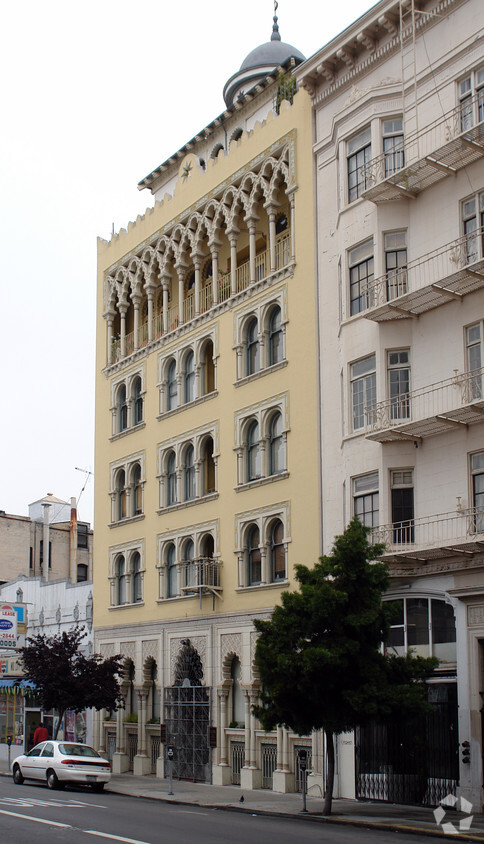 Building Photo - The Alhambra Apartments