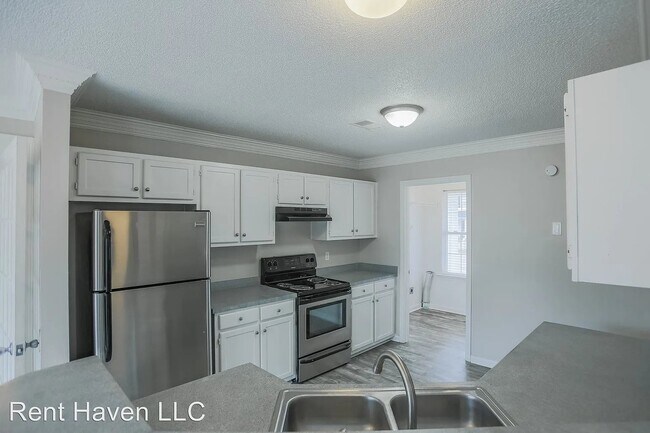 Foto del edificio - 115 Turning Leaf Dr