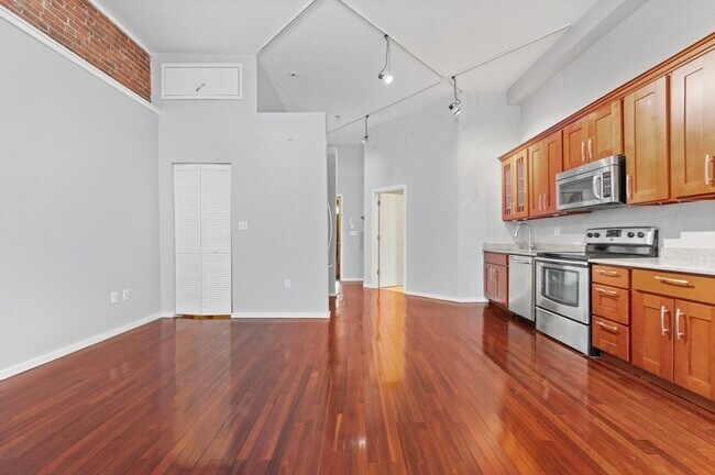Foto del edificio - 169 Beacon St