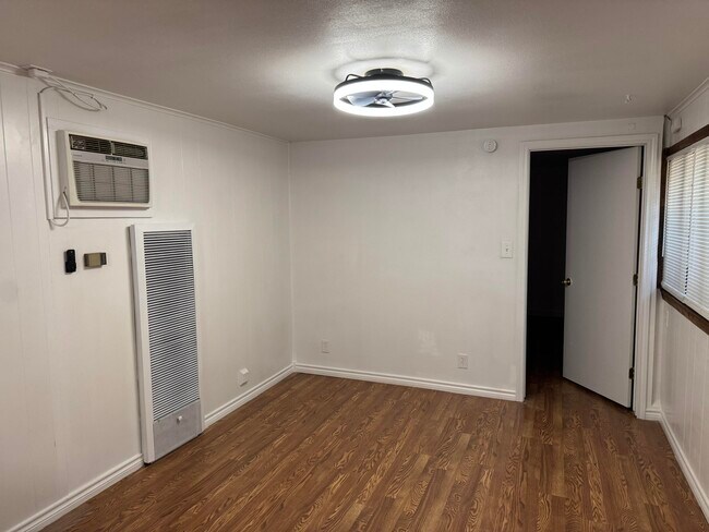 Foto del edificio - 2708 20th St