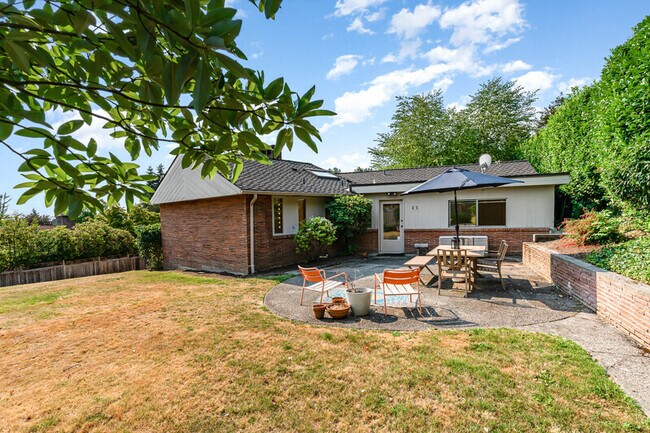 Foto del edificio - 5120 NE 54th St