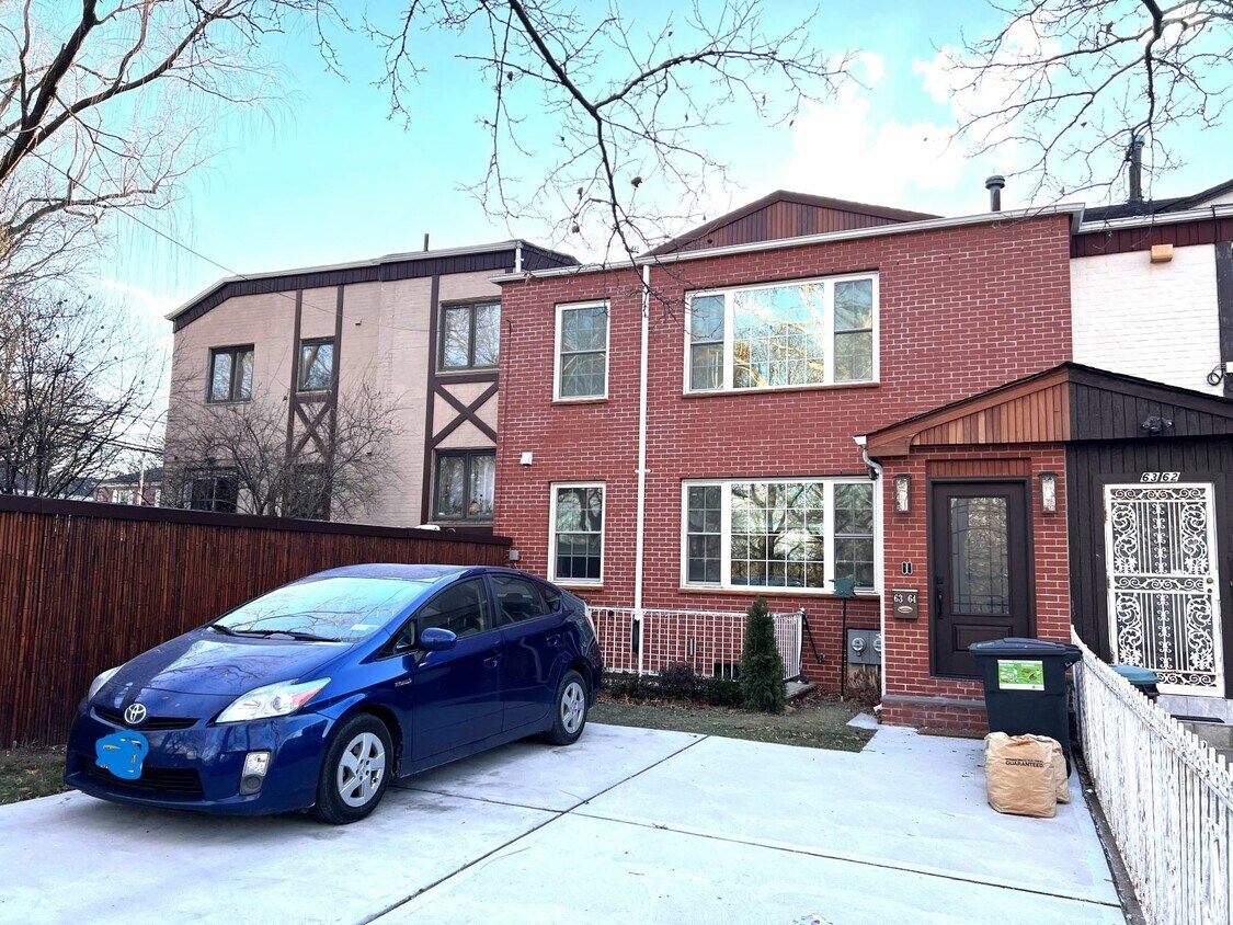 636464 Grand Central Pkwy, Queens, NY 11375 Townhouse for Rent in