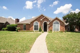 Building Photo - 7981 Kings Ridge Rd