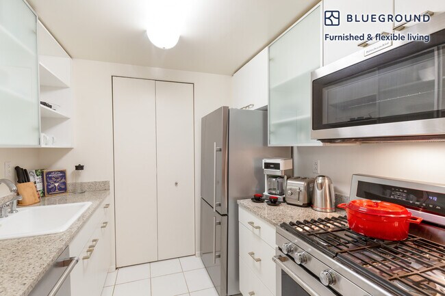 Foto del edificio - 180 W 20th St