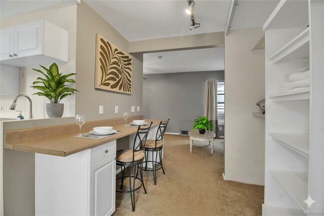 Foto del edificio - 125 Whitney Pl