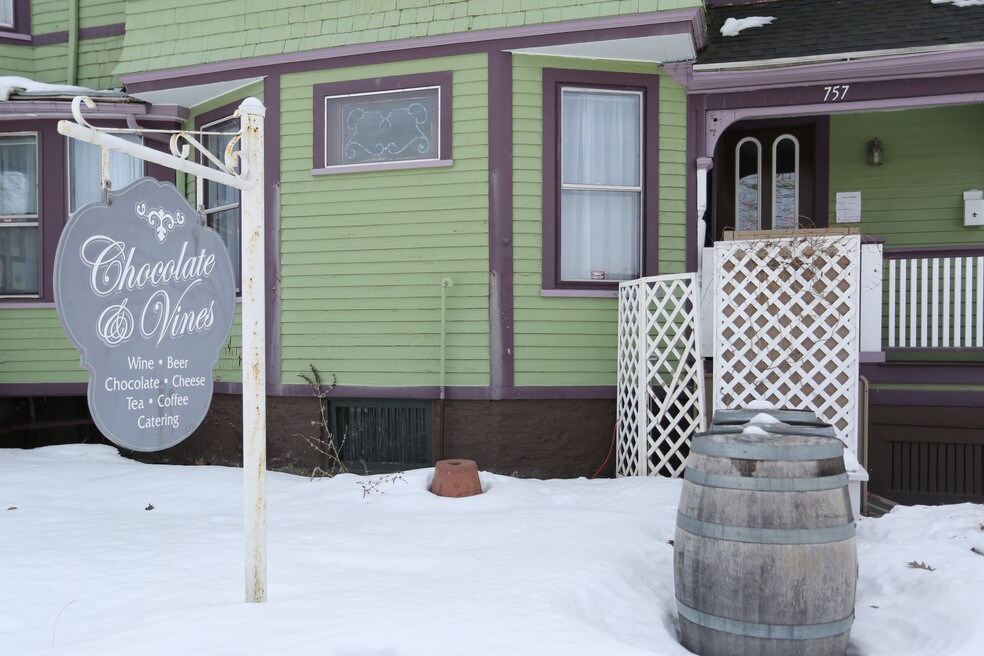 Is East Avenue a Good Place To Live in Rochester? Neighborhood Guide