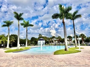 Building Photo - 9553 Sea Spray Dr