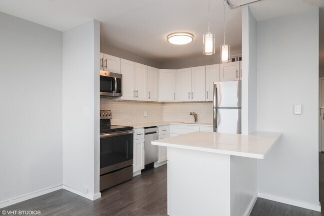 Foto del edificio - 3550 N Lake Shore Dr