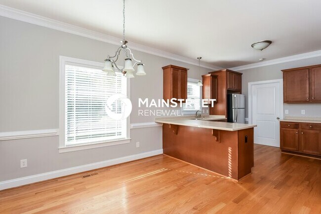 Building Photo - 3 Bedroom Pet-Friendly Home in Garner, NC with Main Street Renewal