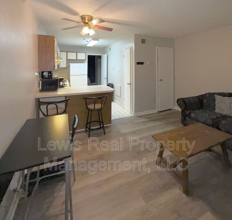 Photo - 253 Hayden Rd