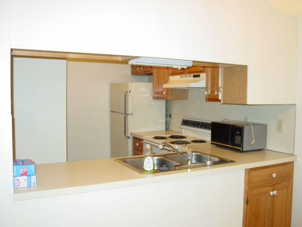 Building Photo - 4 Cardinal Dr