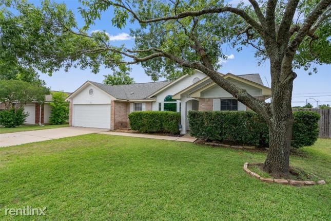 Building Photo - 3 br, 2 bath House - 706 Orchard Street