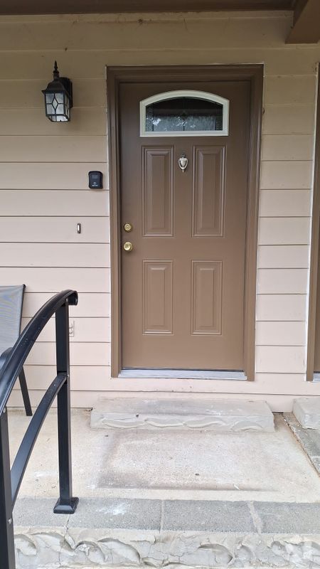 Building Photo - 917 Odom Dr