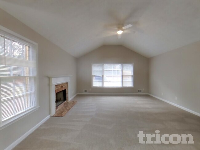 Foto del edificio - 3746 Windy Hill Dr SE