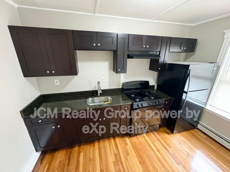 Photo - 23 Mall Street