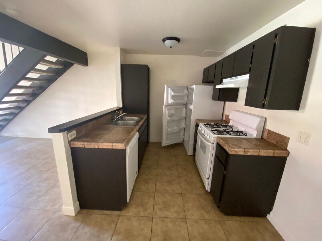 Foto principal - 920 W Cameron St