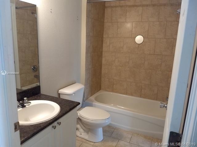 Foto del edificio - 735 SW 2nd St