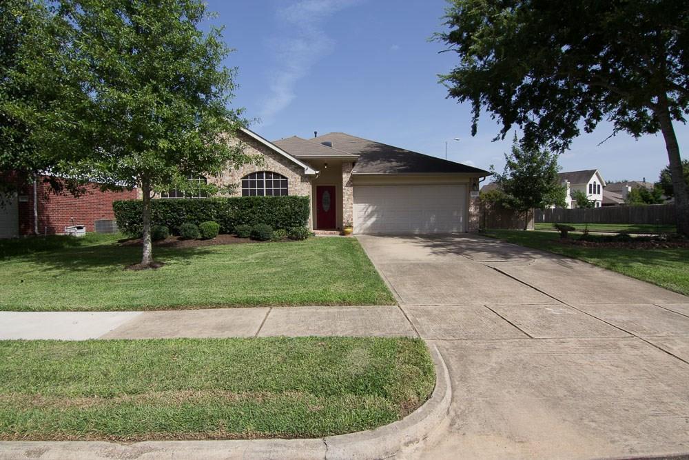 17023 Canterbury Green Ct, Sugar Land, TX 77498 House for Rent in