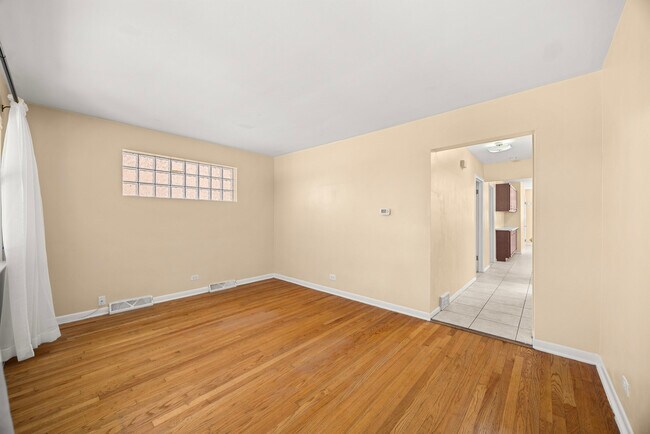 Foto del edificio - 3109 Grove Ave