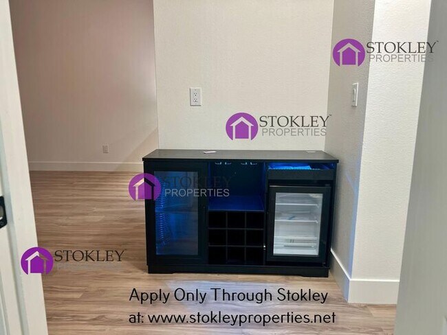 Foto del edificio - 5705 Cutter Loop