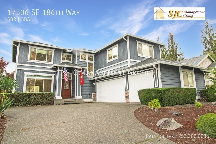 Primary Photo - Five bedroom 2.5 bath home for rent in Renton