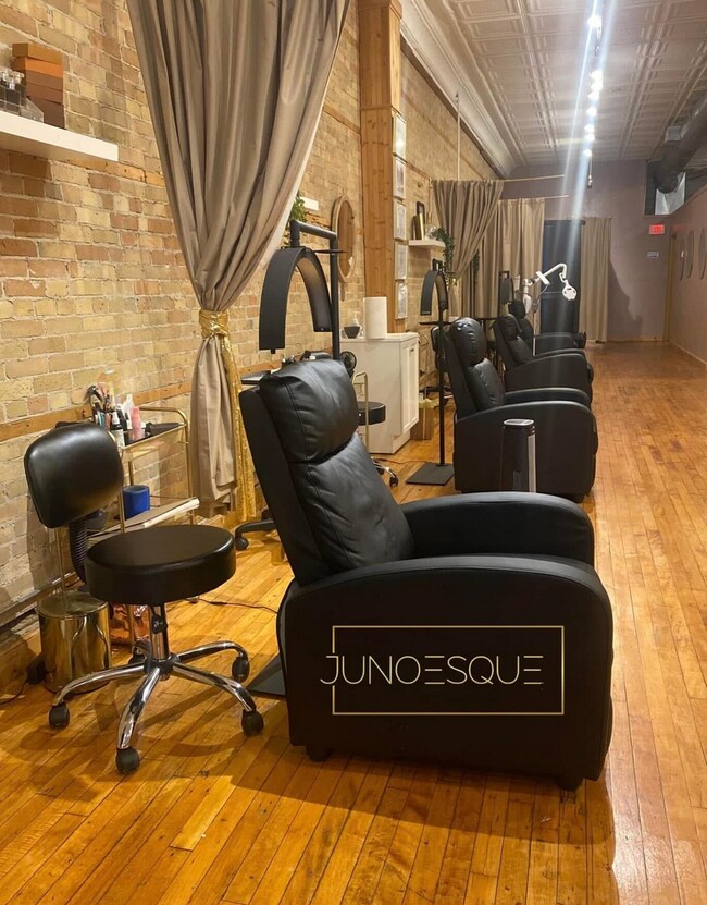 Foto del edificio - 330 Main St