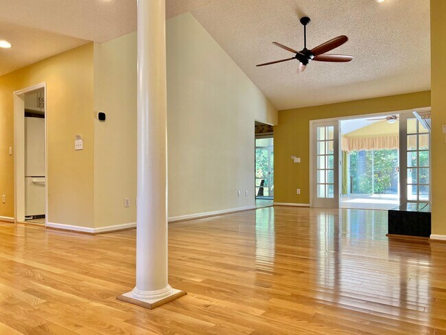 Foto del edificio - Charming 3BR Home in Fairfield Harbour