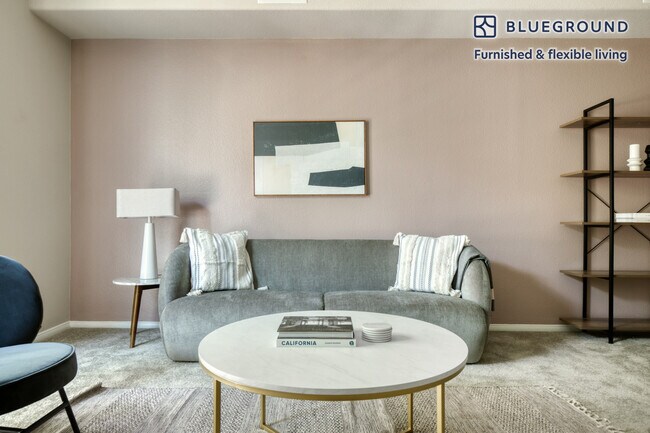 Foto del edificio - 1137 N Central Ave