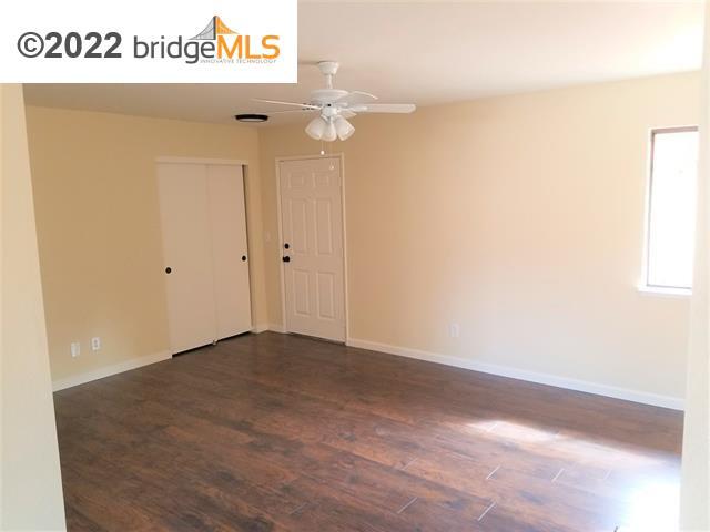 Building Photo - 2283 Renwick Ln