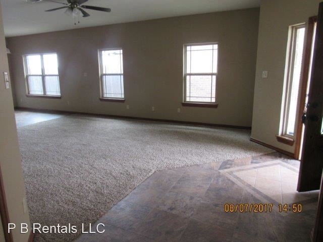 Building Photo - 3 br, 2 bath House - 2408 SW 54th Street