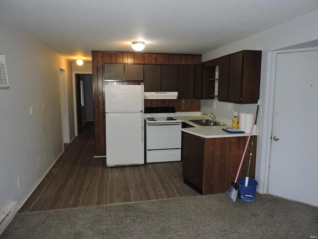 Foto del edificio - 502 E Plymouth St