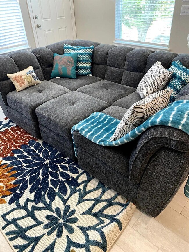 Foto del edificio - 714 Lee St