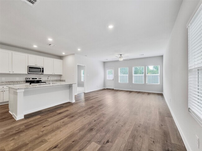 Foto del edificio - 10735 Red Flagstone Dr