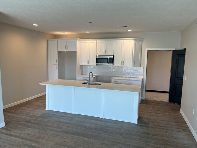 Foto del edificio - 8500 Thompson Run Rd