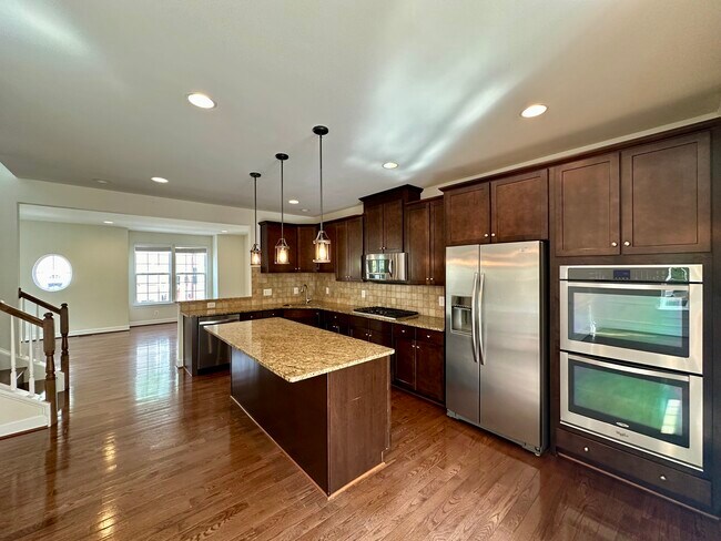 Photo - 20284 Center Brook Square Townhome