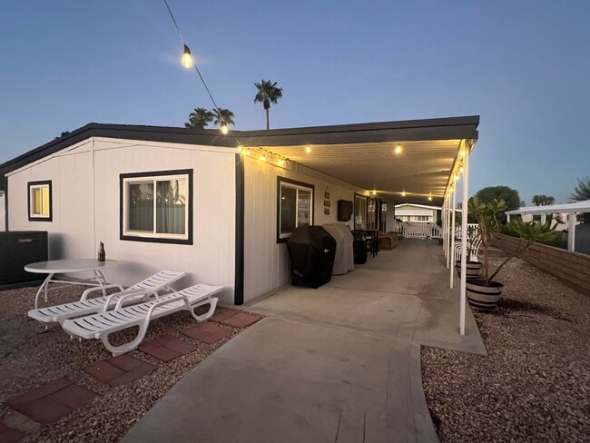 Building Photo - 73049 Cabazon Peak Dr