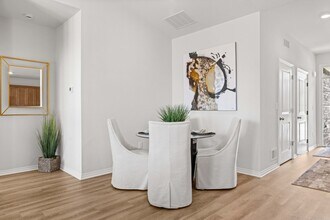 Interior Photo - Walden Parc Apartments