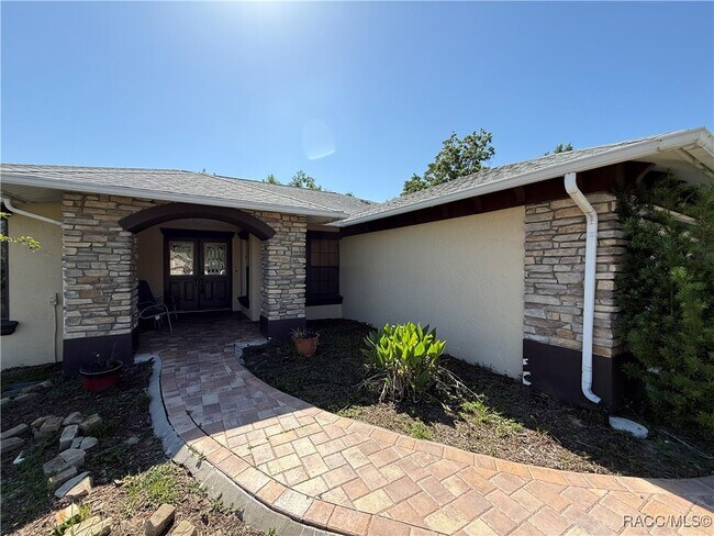 Building Photo - 3632 N Honeylocust Dr