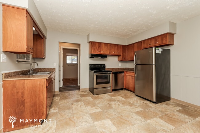 Building Photo - 367 Mary Ln Cir