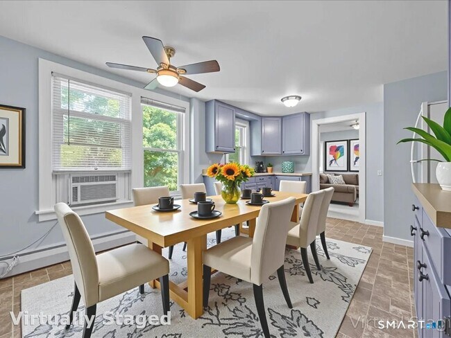 Foto del edificio - 440 Taylor Hill Rd