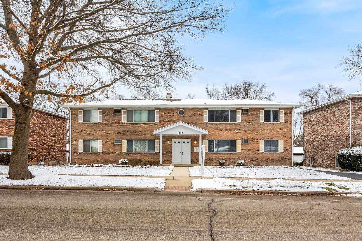 Primary Photo - 889 Jefferson Ave