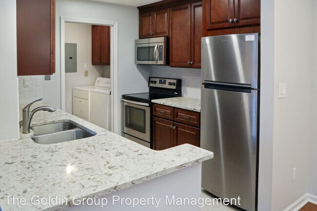 Building Photo - 2 br, 2 bath House - 118 Granville Ct #118
