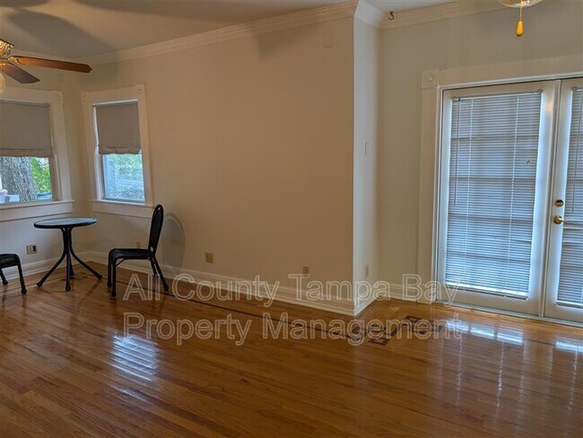 Photo - 4911 N Suwanee Ave Apartment